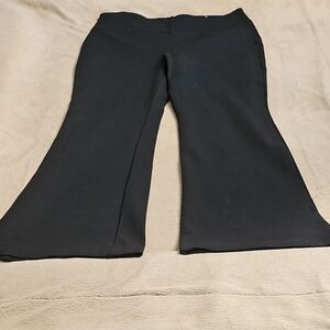Chico's Black Pull Up Flare Pants - Gently Worn